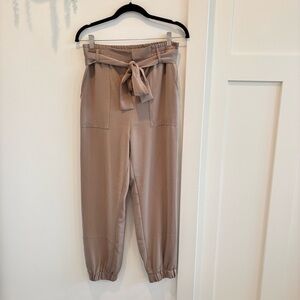 Mustard Seed Boutique Satin Tan Jogger Style Pants With Belt Size Medium